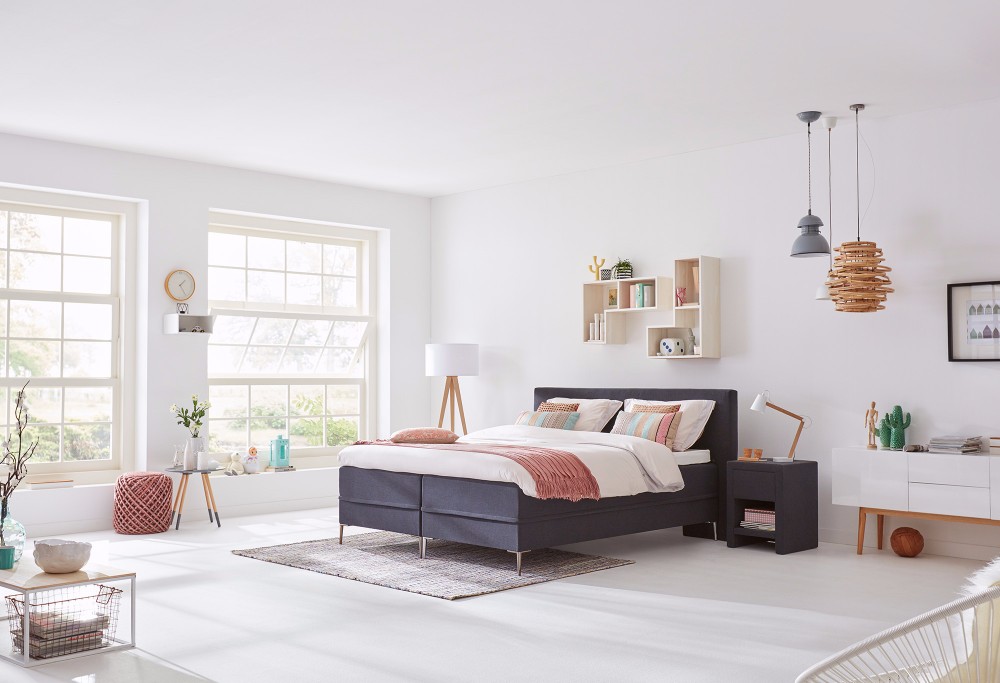 blau boxspringbett lifestyle 150