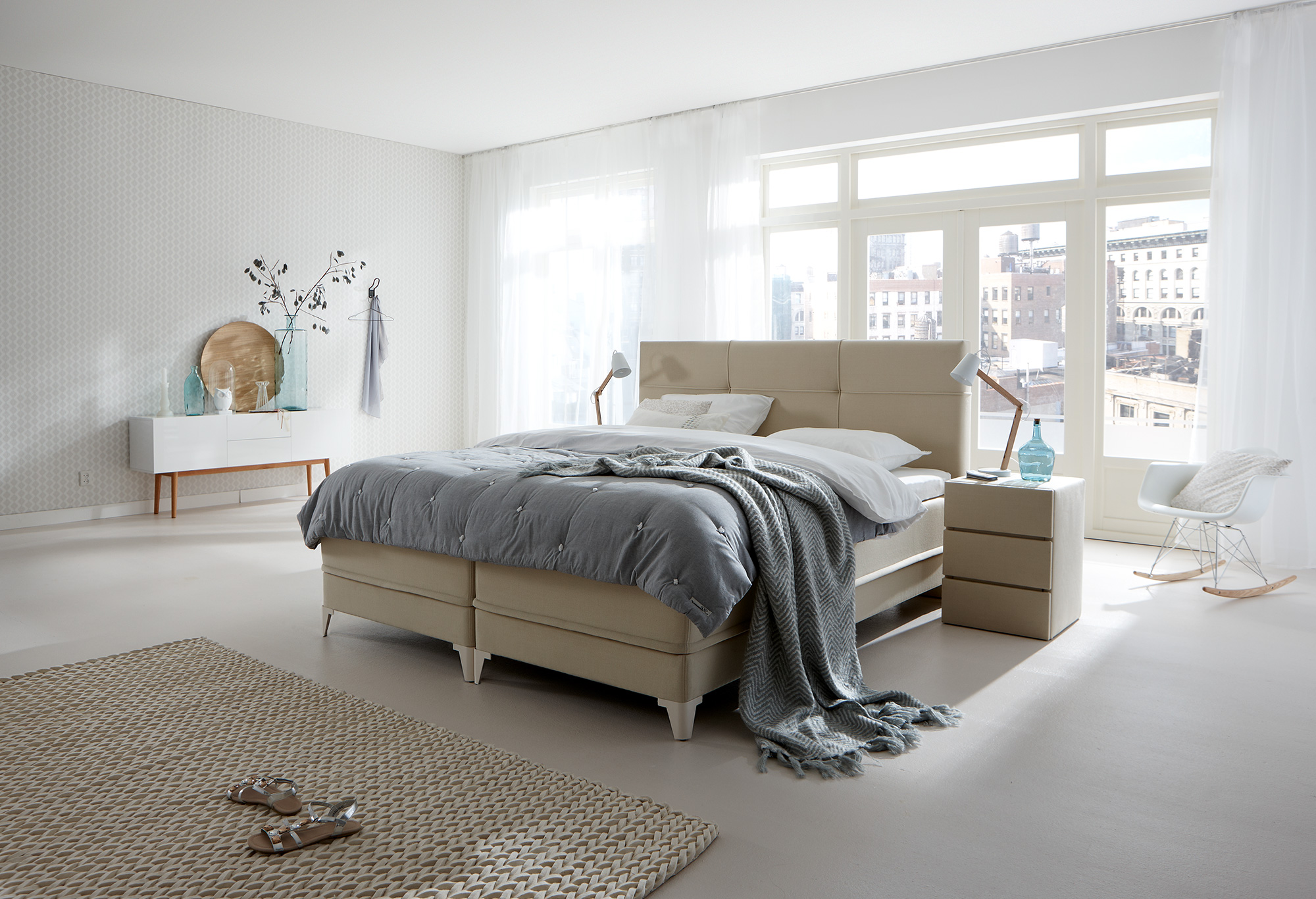 Beige Boxspringbett Lifestyle 600-S | Swiss Sense