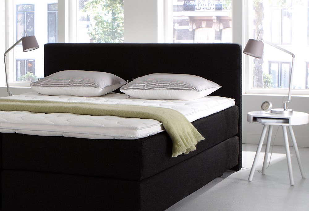 Schwarz boxspringbett Night Barcelona