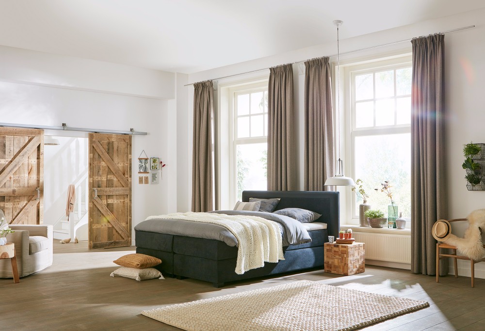 Blau boxspringbett Capella Bordo