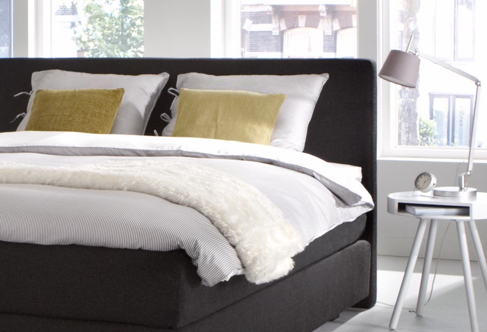 Schwarz boxspringbett Night Barcelona