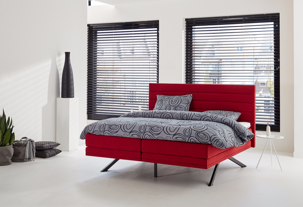 Rot boxspringbett Savelli Indigo