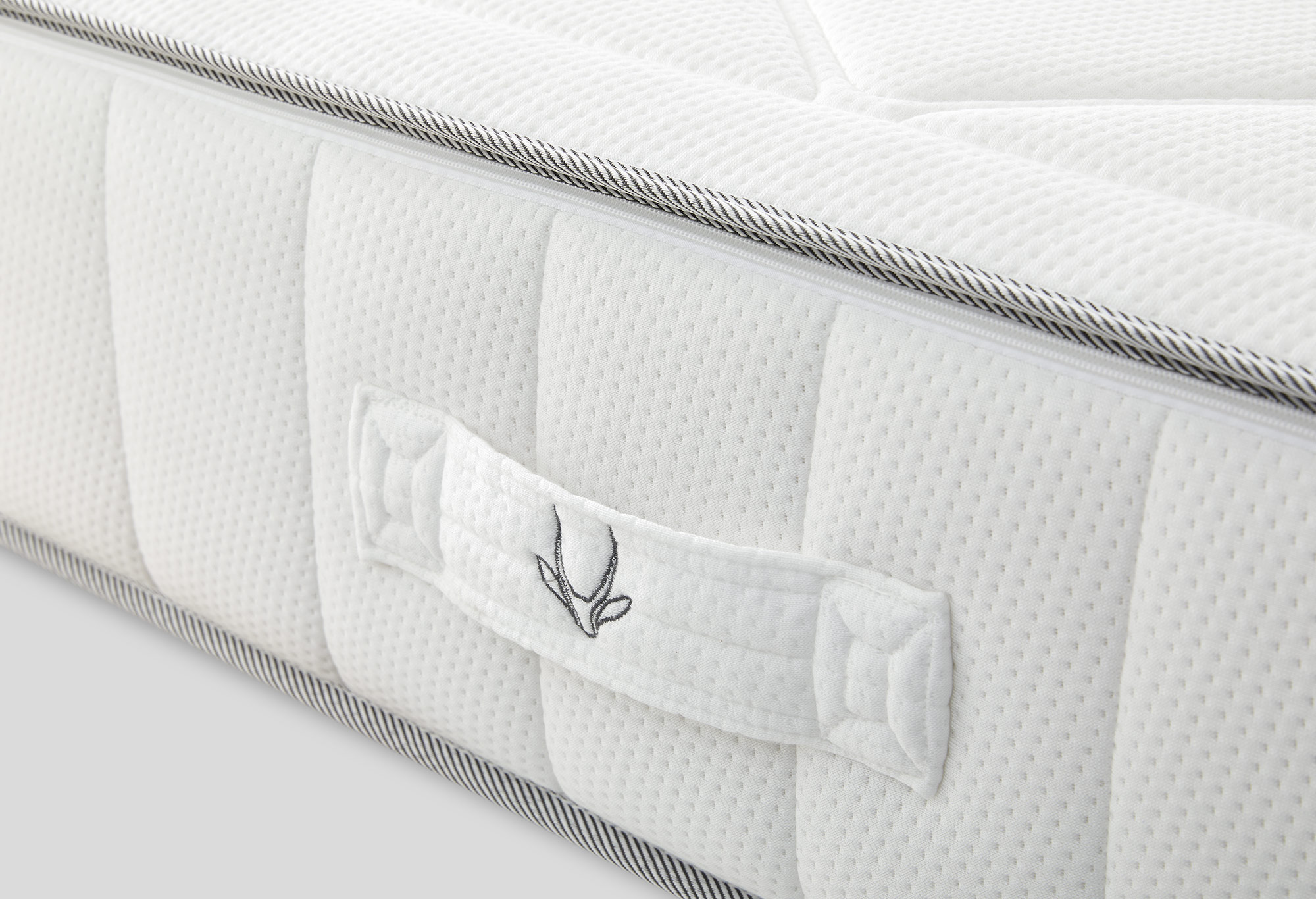 Gazella Breeze III Tonnentaschen-Federkernmatratze | Swiss Sense