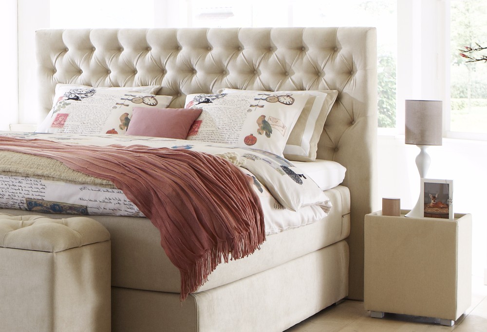 Beige boxspringbett Capella Estello