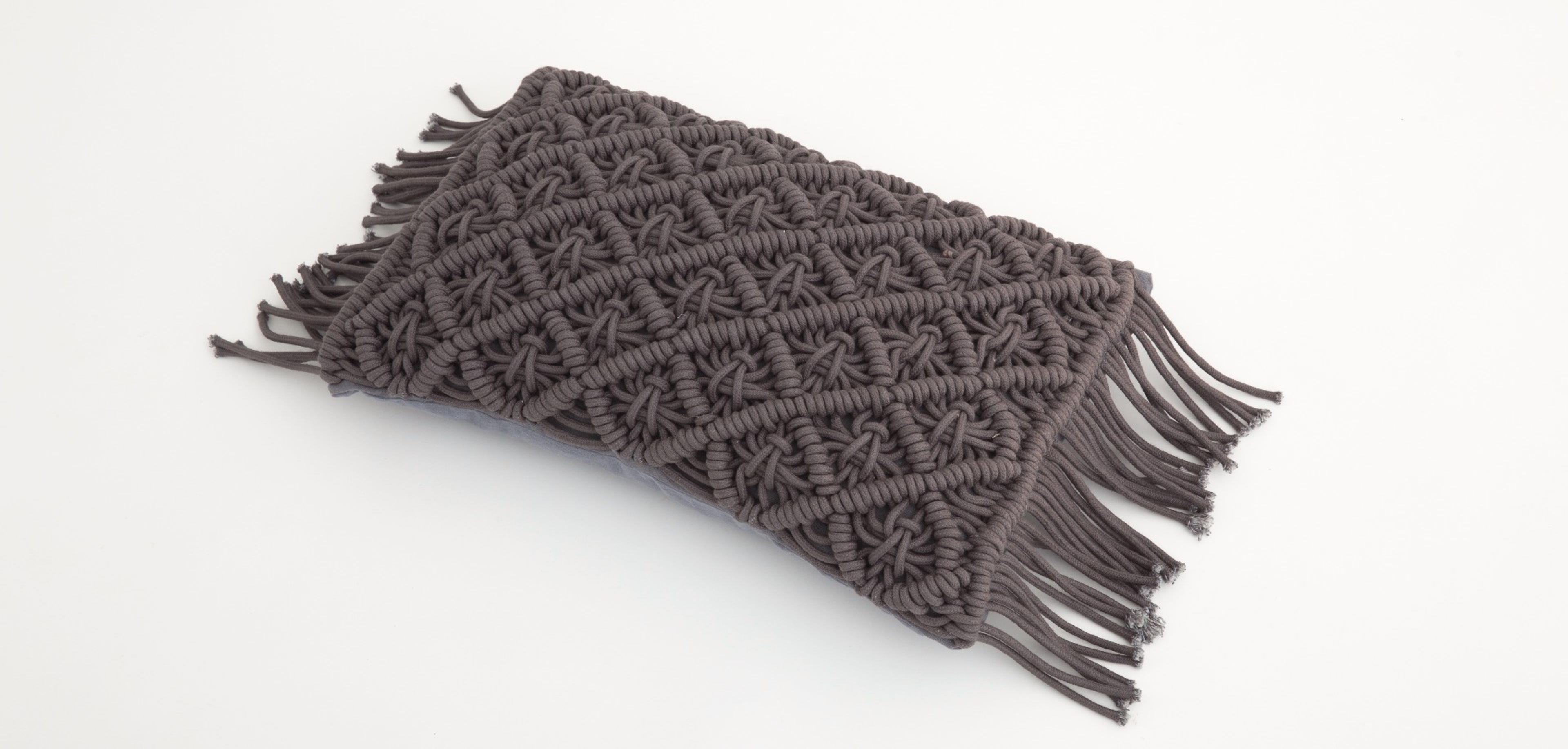 Flamant Knitted Shell Kissen